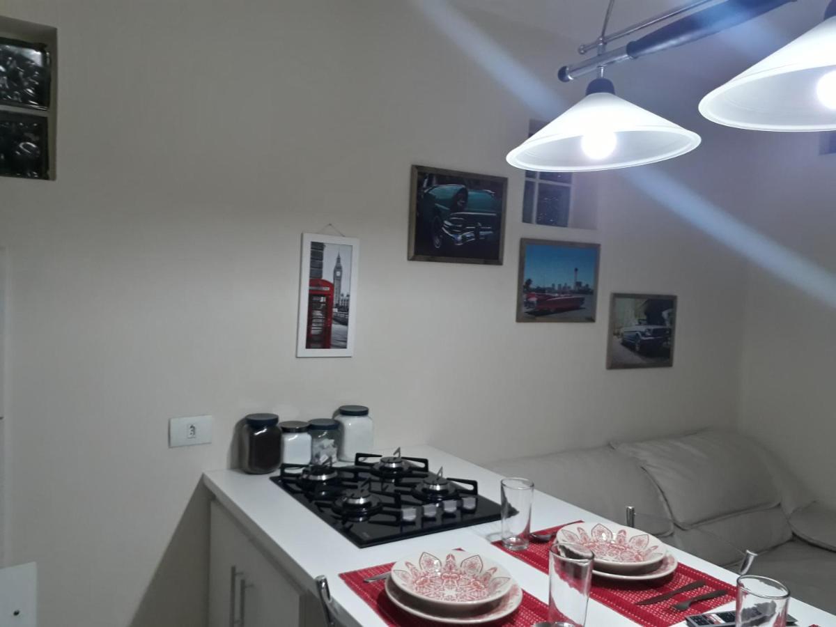 Apartamento Central Proximo A Rodoviaria E Faculdades Куритиба Экстерьер фото