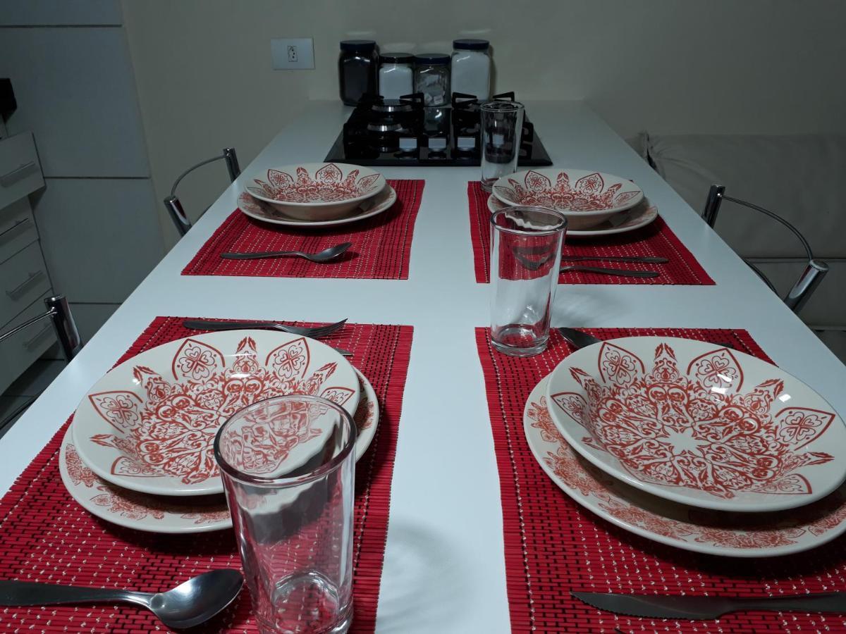 Apartamento Central Proximo A Rodoviaria E Faculdades Куритиба Экстерьер фото