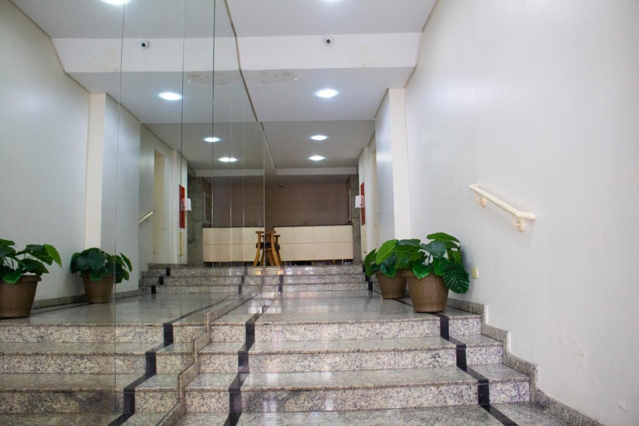 Apartamento Central Proximo A Rodoviaria E Faculdades Куритиба Экстерьер фото