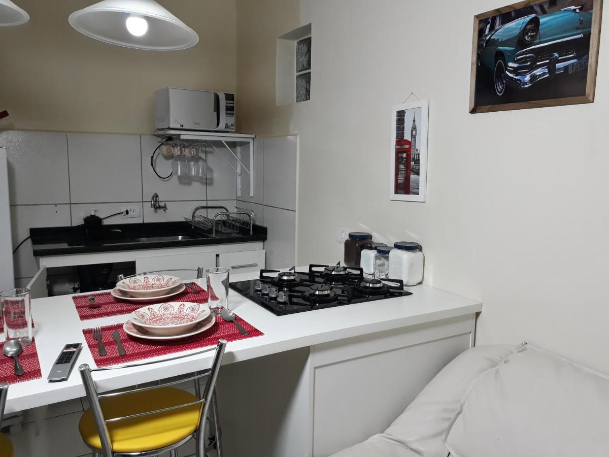 Apartamento Central Proximo A Rodoviaria E Faculdades Куритиба Экстерьер фото