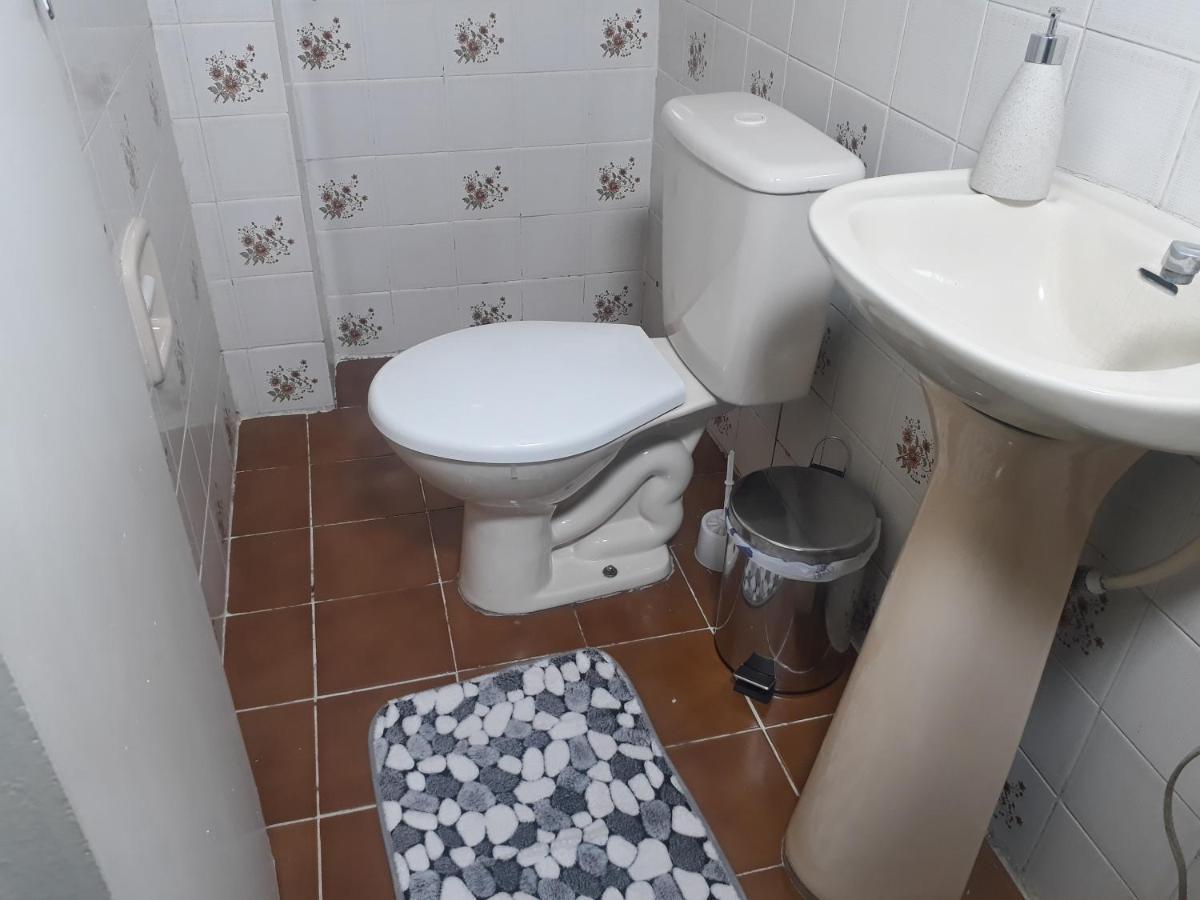 Apartamento Central Proximo A Rodoviaria E Faculdades Куритиба Экстерьер фото