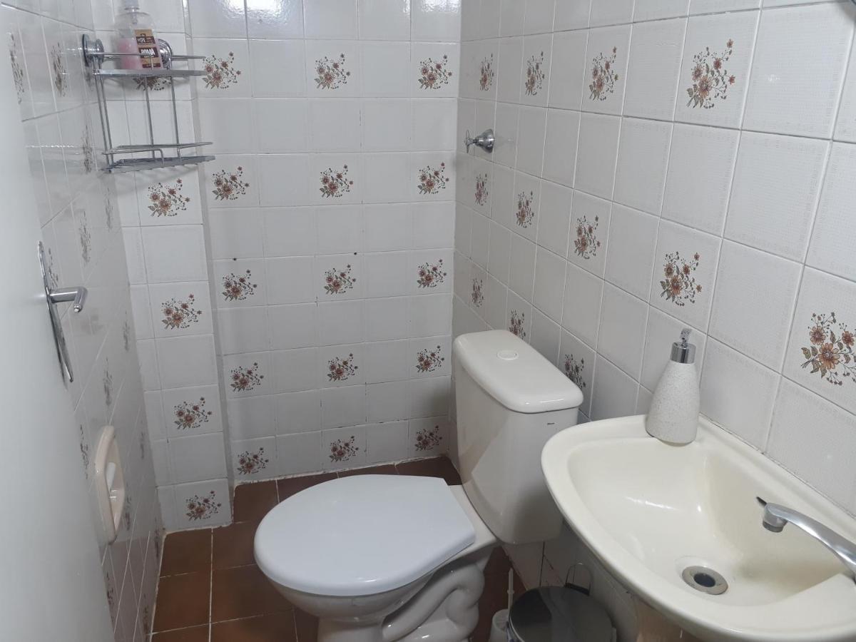 Apartamento Central Proximo A Rodoviaria E Faculdades Куритиба Экстерьер фото
